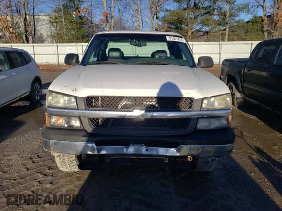 2005 Chevrolet Silverado 1500 Work Truck with VIN 2GCEK19V551301136, listed as a Copart auction lot 85901274 with 307,745 mi miles and Non repairable. Bid and sale history available at DreamBid. Image 5.