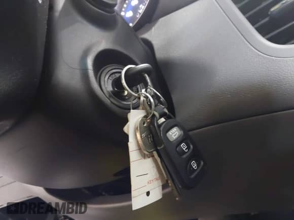 2011 Hyundai Elantra GLS z VIN 5NPDH4AE5BH020777, wystawiony jako IAAI lot #42936134 z przebiegiem 163 244 mil mil oraz . Historia ofert i sprzedaży dostępna na DreamBid. Obrazek 11.