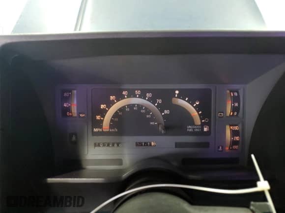 1993 Chevrolet S-10 X96 with VIN 1GCCS14R4P8160965, listed as a Copart auction lot 63702625 with 207,286 mi miles and Salvage title. Bid and sale history available at DreamBid. Image 9.