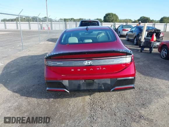 2025 Hyundai Sonata SEL z VIN KMHL64JAXSA461919, wystawiony jako IAAI lot #43427712 z przebiegiem 16 675 mil mil oraz . Historia ofert i sprzedaży dostępna na DreamBid. Obrazek 15.
