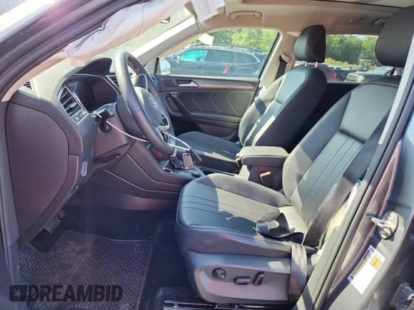 2023 Volkswagen Tiguan SE с VIN 3VVMB7AX4PM106427, выставлен на аукционе Copart как лот 68890655 с пробегом 19 111 миль миль и Списание • Salvage title. История ставок и продаж доступна на DreamBid. Изображение 7.