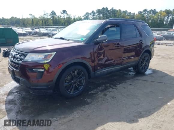 2018 Ford Explorer XLT with VIN 1FM5K7D85JGC92161, listed as a IAAI auction lot 43275695 with 77,170 mi miles and . Bid and sale history available at DreamBid. Image 17.