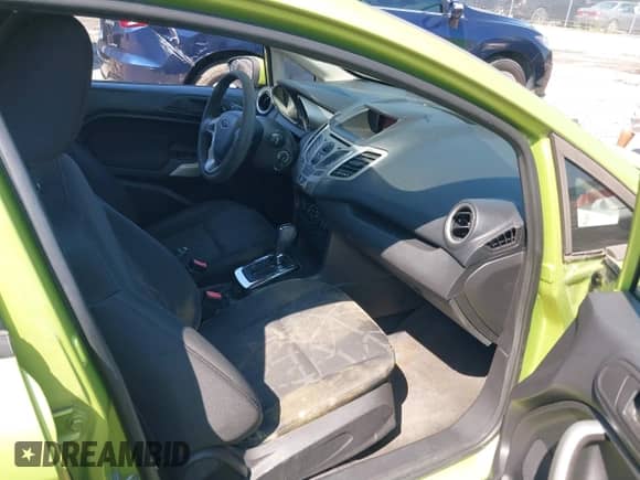 2011 Ford Fiesta SE с VIN 3FADP4EJ3BM175130, выставлен на аукционе IAAI как лот 43274948 с пробегом 204 822 миль миль и . История ставок и продаж доступна на DreamBid. Изображение 5.