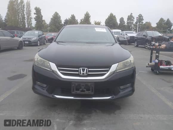 2014 Honda Accord EX-L with VIN 1HGCR2F89EA197426, listed as a IAAI auction lot 43464979 with 237,291 mi miles and . Bid and sale history available at DreamBid. Image 12.