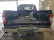 1998 Nissan Frontier XE z VIN 1N6DD26Y3WC363444, wystawiony jako Copart lot #70329235 z przebiegiem Nie podano mil oraz Szkoda całkowita • Salvage title. Historia ofert i sprzedaży dostępna na DreamBid. Obrazek 6.
