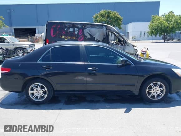 2004 Honda Accord EX with VIN 1HGCM56784A012028, listed as a IAAI auction lot 42603489 with 255,524 mi miles and . Bid and sale history available at DreamBid. Image 13.