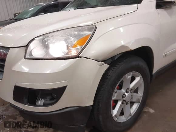 2009 Saturn Outlook XR with VIN 5GZER23D29J111869, listed as a IAAI auction lot 41502111 with 247,087 mi miles and . Bid and sale history available at DreamBid. Image 6.
