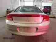2000 Dodge Intrepid z VIN 2B3HD46R0YH259939, wystawiony jako Copart lot #70315235 z przebiegiem 122 820 mil mil oraz Czysty tytuł • Clean title. Historia ofert i sprzedaży dostępna na DreamBid. Obrazek 6.
