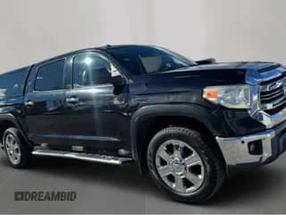2017 Toyota Tundra Platinum with VIN 5TFGW5F10HX216928, listed as a Copart auction lot 90529555 with 180,278 mi miles and Clean title. Bid and sale history available at DreamBid. Image 1.