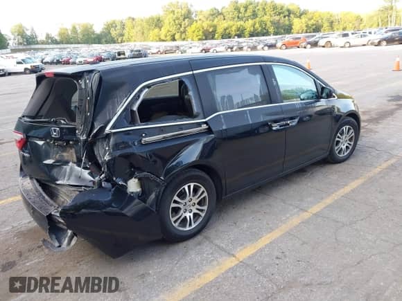 2013 Honda Odyssey EX-L с VIN 5FNRL5H64DB010252, выставлен на аукционе IAAI как лот 43171857 с пробегом 153 011 миль миль и . История ставок и продаж доступна на DreamBid. Изображение 4.