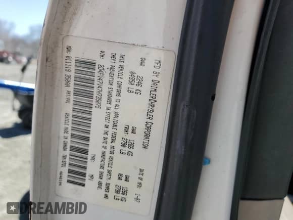2007 Dodge Magnum with VIN 2D4FV47V47H735075, listed as a Copart auction lot 48998215 with 212,036 mi miles and Salvage title. Bid and sale history available at DreamBid. Image 12.