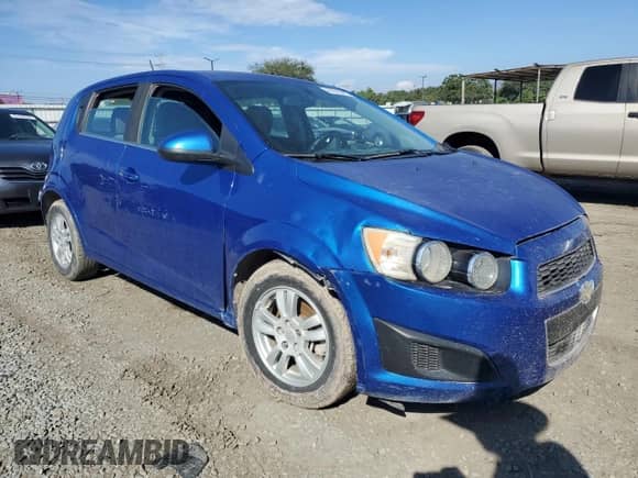 2016 Chevrolet Sonic LT с VIN 1G1JC6SH6G4156377, выставлен на аукционе Copart как лот 81613815 с пробегом 59 418 миль миль и Списание • Salvage title. История ставок и продаж доступна на DreamBid. Изображение 4.