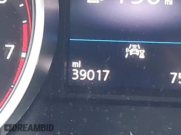 2021 Volkswagen Tiguan S z VIN 3VV0B7AX1MM151318, wystawiony jako IAAI lot #41944299 z przebiegiem 39 017 mil mil oraz . Historia ofert i sprzedaży dostępna na DreamBid. Obrazek 15.