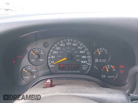 1999 Chevrolet Express z VIN 1GBFG15R1X1063362, wystawiony jako IAAI lot #42312348 z przebiegiem 136 127 mil mil oraz . Historia ofert i sprzedaży dostępna na DreamBid. Obrazek 7.