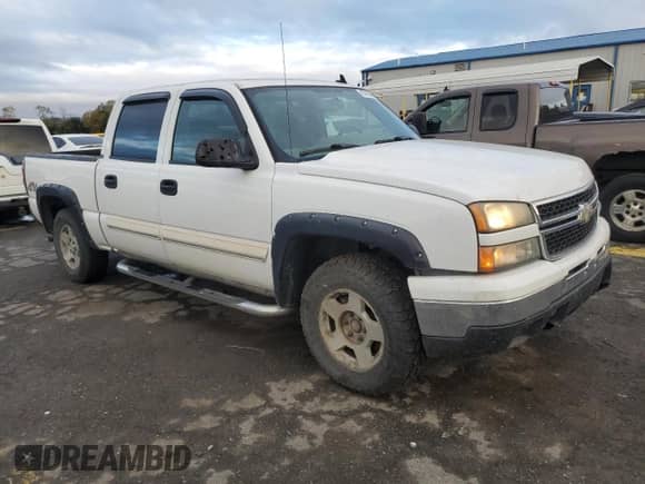 2006 Chevrolet Silverado 1500 LT3 с VIN 2GCEK13Z061279754, выставлен на аукционе Copart как лот 87095375 с пробегом 329 336 миль миль и Чистый • Clean title. История ставок и продаж доступна на DreamBid. Изображение 4.