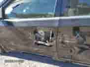 2017 Nissan Sentra SR с VIN 3N1AB7AP8HY374377, выставлен на аукционе IAAI как лот 43248334 с пробегом 58 528 миль миль и . История ставок и продаж доступна на DreamBid. Изображение 6.