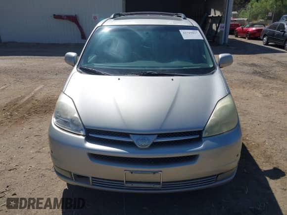 2004 Toyota Sienna XLE z VIN 5TDZA22C24S122885, wystawiony jako IAAI lot #42719817 z przebiegiem 176 650 mil mil oraz . Historia ofert i sprzedaży dostępna na DreamBid. Obrazek 6.
