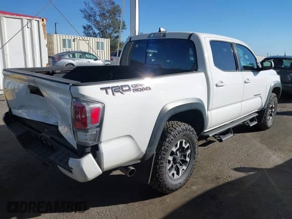 2021 Toyota Tacoma SR5 с VIN 3TMAZ5CN7MM144212, выставлен на аукционе IAAI как лот 41286049 с пробегом 75 113 миль миль и . История ставок и продаж доступна на DreamBid. Изображение 4.