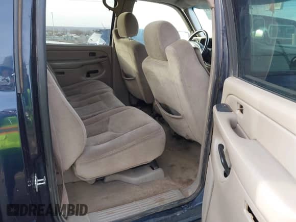 2005 GMC Sierra 1500 SLE with VIN 2GTEK13T651211968, listed as a IAAI auction lot 41049283 with 358,859 mi miles and . Bid and sale history available at DreamBid. Image 8.