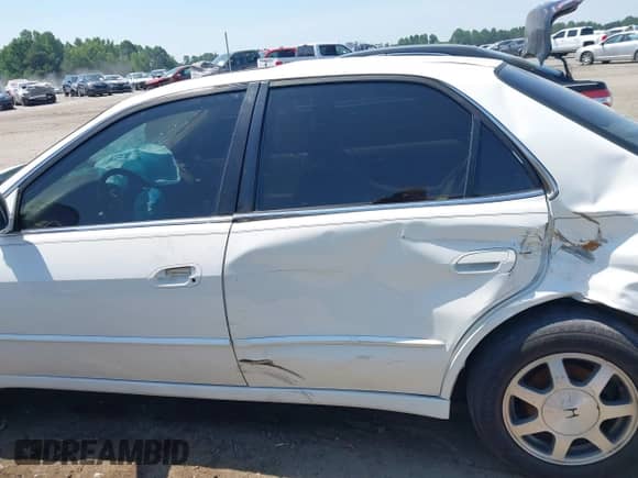 1999 Honda Accord EX with VIN JHMCG6679XC032789, listed as a IAAI auction lot 42554609 with 222,560 mi miles and . Bid and sale history available at DreamBid. Image 14.