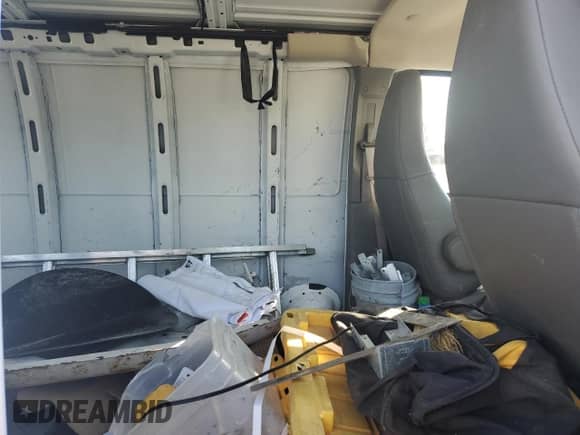 2017 Chevrolet Express Cargo с VIN 1GCWGAFF8H1341241, выставлен на аукционе Copart как лот 74604874 с пробегом Не указан миль и Списание • Salvage title. История ставок и продаж доступна на DreamBid. Изображение 12.