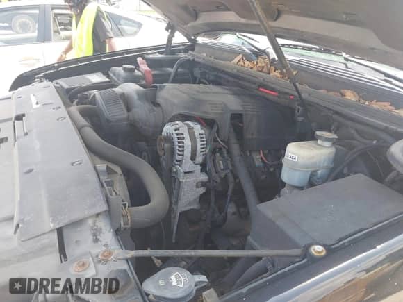 2008 Chevrolet Suburban LTZ z VIN 1GNFK163X8R239792, wystawiony jako IAAI lot #42525454 z przebiegiem Nie podano mil oraz . Historia ofert i sprzedaży dostępna na DreamBid. Obrazek 10.