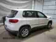 2012 Volkswagen Tiguan S с VIN WVGBV7AX7CW560738, выставлен на аукционе Copart как лот 68464045 с пробегом 49 510 миль миль и Списание • Salvage title. История ставок и продаж доступна на DreamBid. Изображение 3.