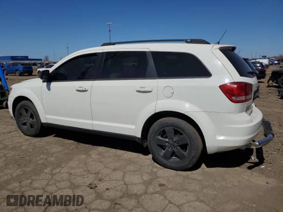 2014 Dodge Journey SE with VIN 3C4PDDAG8ET187746, listed as a Copart auction lot 54007375 with 96,548 mi miles and Clean title. Bid and sale history available at DreamBid. Image 2.