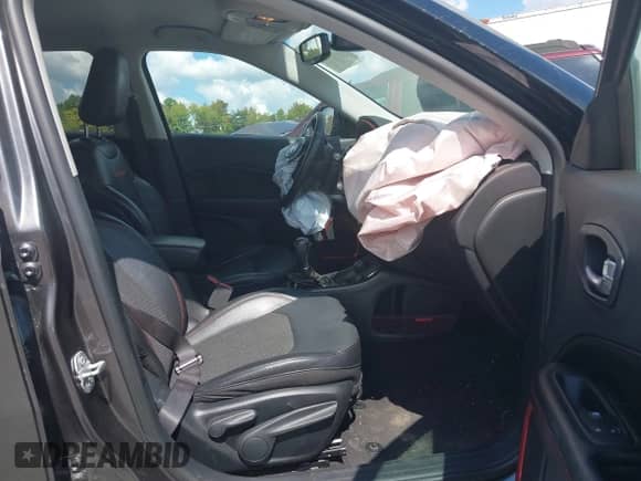 2021 Jeep Compass Trailhawk с VIN 3C4NJDDB1MT529178, выставлен на аукционе IAAI как лот 43207774 с пробегом 119 366 миль миль и . История ставок и продаж доступна на DreamBid. Изображение 5.