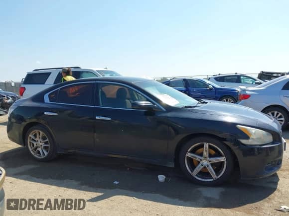 2013 Nissan Maxima S with VIN 1N4AA5AP4DC841324, listed as a IAAI auction lot 42987063 with 167,240 mi miles and . Bid and sale history available at DreamBid. Image 13.