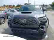 2023 Toyota Tacoma SR z VIN 3TMCZ5AN3PM613358, wystawiony jako IAAI lot #43211852 z przebiegiem 25 287 mil mil oraz . Historia ofert i sprzedaży dostępna na DreamBid. Obrazek 12.