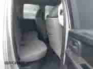 2013 Ram 1500 Express z VIN 1C6RR6FT3DS550361, wystawiony jako IAAI lot #42746546 z przebiegiem 152 760 mil mil oraz . Historia ofert i sprzedaży dostępna na DreamBid. Obrazek 8.