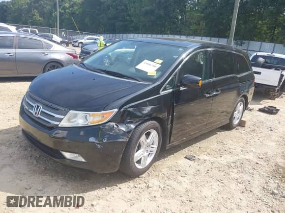 2013 Honda Odyssey EX-L с VIN 5FNRL5H68DB030455, выставлен на аукционе IAAI как лот 43086700 с пробегом 195 731 миль миль и . История ставок и продаж доступна на DreamBid. Изображение 2.