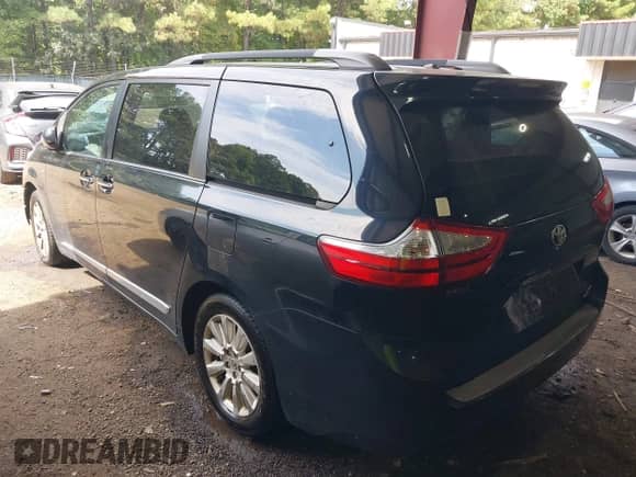 2016 Toyota Sienna Limited Premium with VIN 5TDDK3DC4GS135362, listed as a IAAI auction lot 43299081 with 199,342 mi miles and . Bid and sale history available at DreamBid. Image 3.