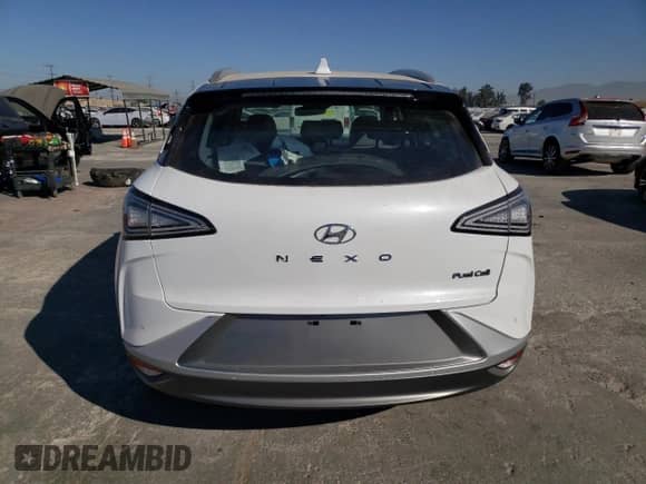 2022 Hyundai NEXO Limited с VIN KM8J84A65NU026354, выставлен на аукционе Copart как лот 63148383 с пробегом 14 279 миль миль и . История ставок и продаж доступна на DreamBid. Изображение 6.
