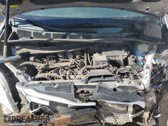 2015 Toyota Sienna LE AAS with VIN 5TDKK3DC2FS575053, listed as a Copart auction lot 71449105 with 667,376 mi miles and Clean title. Bid and sale history available at DreamBid. Image 12.