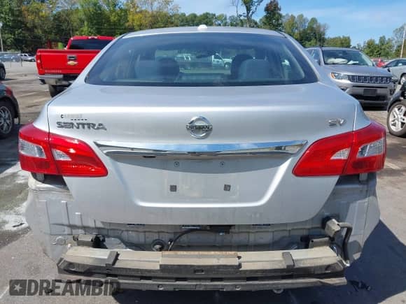 2017 Nissan Sentra SR with VIN 3N1AB7AP1HY224384, listed as a IAAI auction lot 43244197 with 87,090 mi miles and . Bid and sale history available at DreamBid. Image 17.