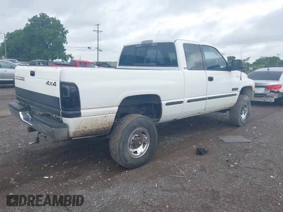 1998 Dodge RAM with VIN 3B7KF2269WG178613, listed as a IAAI auction lot 42527150 with 274,992 mi miles and . Bid and sale history available at DreamBid. Image 4.