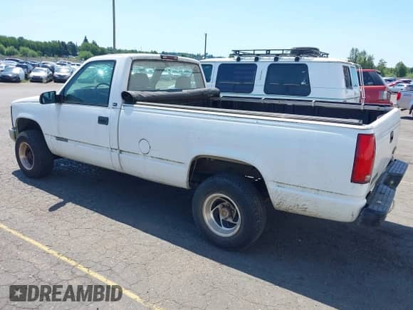 1997 GMC Sierra 1500 with VIN 1GTEK14W6VZ549578, listed as a IAAI auction lot 42415651 with 203,458 mi miles and . Bid and sale history available at DreamBid. Image 3.