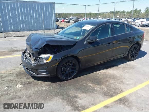 2018 Volvo S60 Dynamic с VIN YV126MFL0J2455110, выставлен на аукционе IAAI как лот 41862366 с пробегом 66 813 миль миль и . История ставок и продаж доступна на DreamBid. Изображение 2.