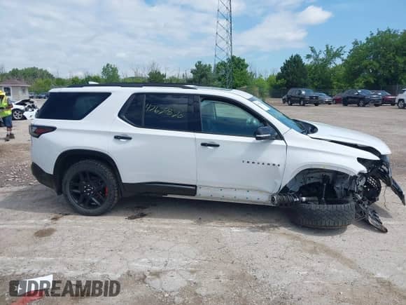 2021 Chevrolet Traverse Premier с VIN 1GNEVKKW8MJ209949, выставлен на аукционе IAAI как лот 42627820 с пробегом 76 625 миль миль и . История ставок и продаж доступна на DreamBid. Изображение 13.
