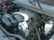 2010 Chevrolet Suburban LT z VIN 1GNUCJE01AR196820, wystawiony jako IAAI lot #40713946 z przebiegiem 234 838 mil mil oraz . Historia ofert i sprzedaży dostępna na DreamBid. Obrazek 19.