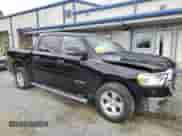 2020 Ram 1500 Big Horn z VIN 1C6RREFG7LN333518, wystawiony jako Copart lot #72204024 z przebiegiem 121 193 mil mil oraz Szkoda całkowita • Salvage title. Historia ofert i sprzedaży dostępna na DreamBid. Obrazek 4.