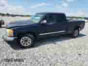 2005 GMC Sierra 1500 SLE z VIN 1GTEC19V35Z358407, wystawiony jako Copart lot #57857785 z przebiegiem 216 154 mil mil oraz Szkoda całkowita • Salvage title. Historia ofert i sprzedaży dostępna na DreamBid. Obrazek 1.