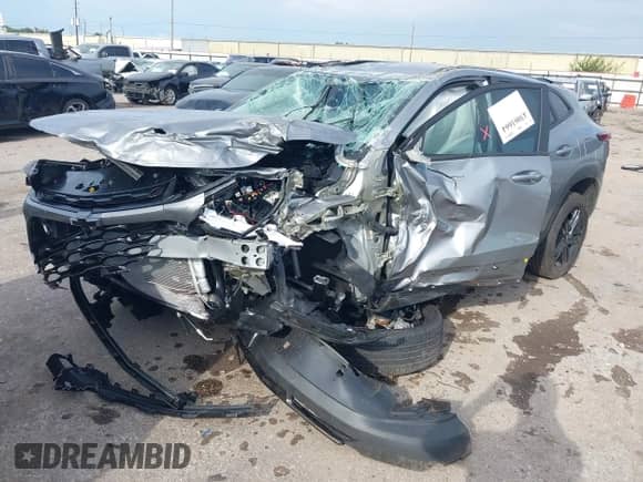 2025 Chevrolet Trax ACTIV с VIN KL77LKEP2SC259143, выставлен на аукционе IAAI как лот 43061664 с пробегом Не указан миль и . История ставок и продаж доступна на DreamBid. Изображение 16.
