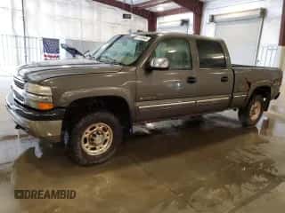 2002 Chevrolet Silverado 1500HD LS z VIN 1GCGK13U92F196968, wystawiony jako Copart lot #61745565 z przebiegiem 191 380 mil mil oraz Czysty tytuł • Clean title. Historia ofert i sprzedaży dostępna na DreamBid. Obrazek 1.