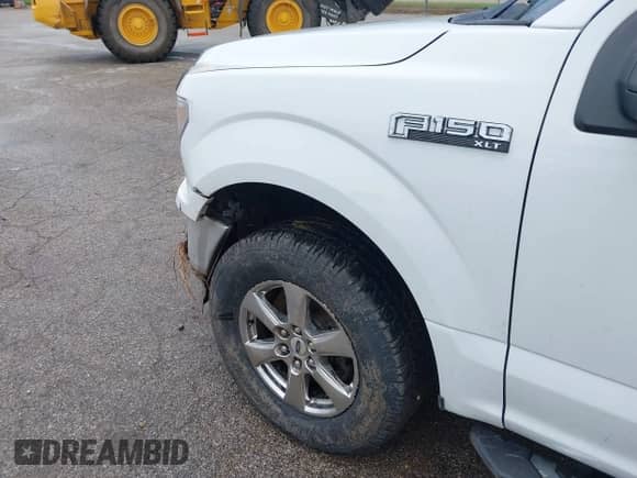 2018 Ford F-150 XL с VIN 1FTEX1EP6JFE54006, выставлен на аукционе IAAI как лот 42869052 с пробегом 211 472 миль миль и . История ставок и продаж доступна на DreamBid. Изображение 6.