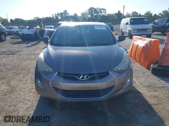 2012 Hyundai Elantra GLS z VIN 5NPDH4AE8CH069523, wystawiony jako IAAI lot #42936813 z przebiegiem 139 616 mil mil oraz . Historia ofert i sprzedaży dostępna na DreamBid. Obrazek 12.