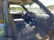 2002 Dodge 2500 z VIN 3B7KF23662M218222, wystawiony jako IAAI lot #42634220 z przebiegiem 285 893 mil mil oraz . Historia ofert i sprzedaży dostępna na DreamBid. Obrazek 5.