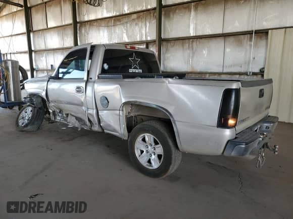 2006 Chevrolet Silverado 1500 Work Truck с VIN 3GCEC14V06G137520, выставлен на аукционе Copart как лот 42435345 с пробегом 352 386 миль миль и Списание • Salvage title. История ставок и продаж доступна на DreamBid. Изображение 2.